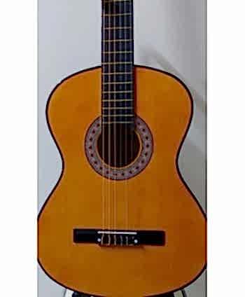 Simge Klasik Gitar